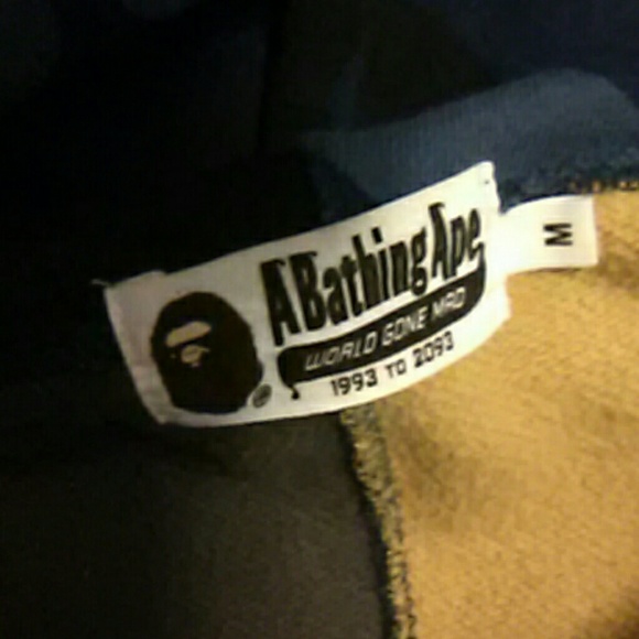 Bathing Ape Hoodie - Picture 4 of 5